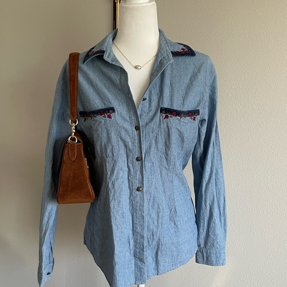 Van Heusen Embroidered Denim Button Up Size S